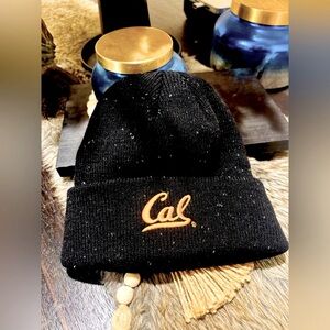 NWOT NEW ERA speckle beanie hat